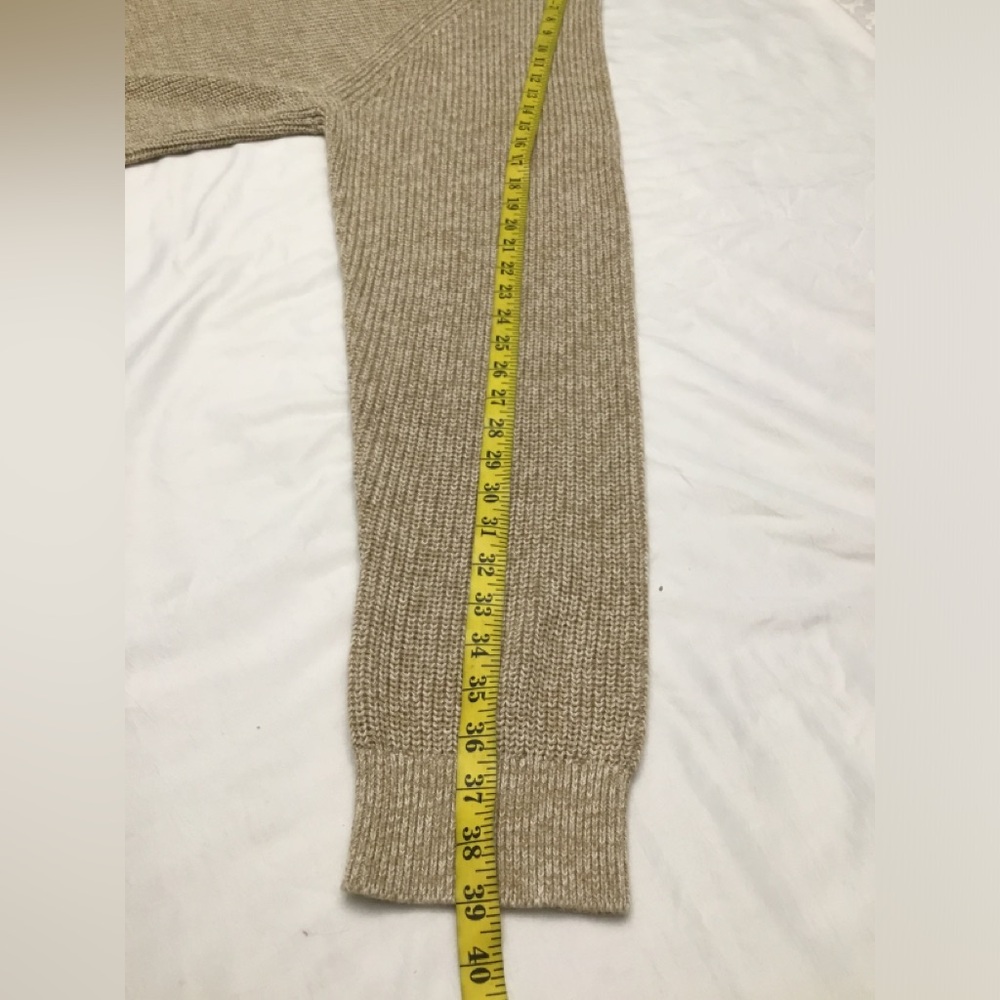Old Navy Beige Knit Sweater - Picture 13 of 15